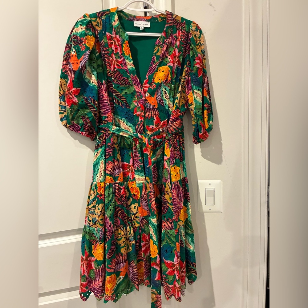 Gibson Latimer Multicolor Floral Short Sleeve Dress